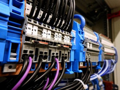 switchgear-2069785_640 switchgear-2069785_640